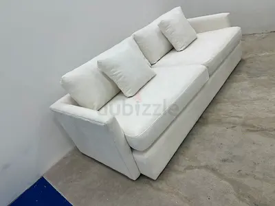 Same like new condition crate&barrel three seater sofa