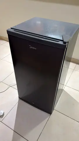 Midea Compact Single Door Refrigerator - Rarely used Excellent condition