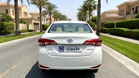 صورة مصغرة 4 لـ 2022 Toyota YARIS