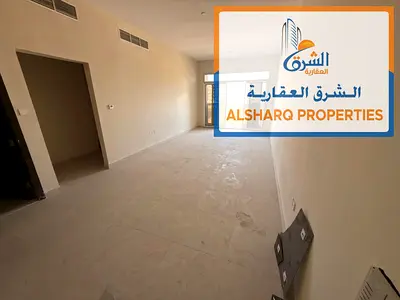شقة غرفتين وصالة للإيجار السنوي في عجمان – الجرف 3، أول ساكن، موقع مميز خلف السوق الصيني وقريب جداً من فيستيفال عجمان، مما يوفر سهولة الوصول إلى جميع