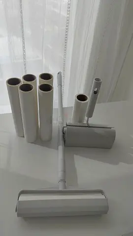 Lint Roller Set with Long Handle and Extra Refills