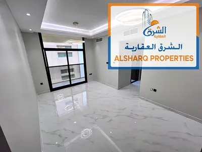 اول ساكن - سوبر ديلوكس - غرفه ماستر - بلكونه - اطلالة بانوراما مفتوحه - تكيف مركزي - صيانه فري