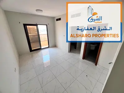 بناية جديدة مع بلكونة وخزائن بالحائط وغرفة ماستر و2 حمام | الروضة 1 مقابل كنز هايبر ماركت وقرب شارع الشيخ عمار