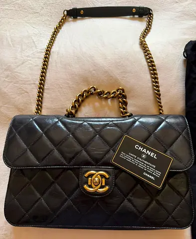 Chanel hand bag