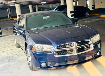 2013 DODGE CHARGER R/T GCC SPECS TWO KEYS IN EXCELLENT CONDITION