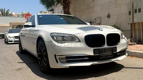 Pristine BMW 730i 2015 | GCC Specs | Low Mileage | Excellent Condition