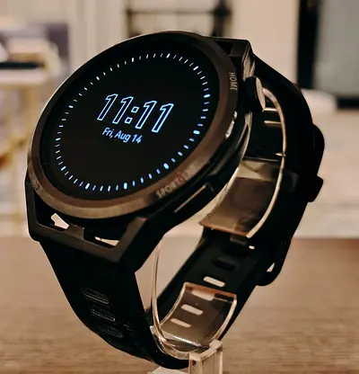 Used Smartwatch (Round Display) - Good Working Condition