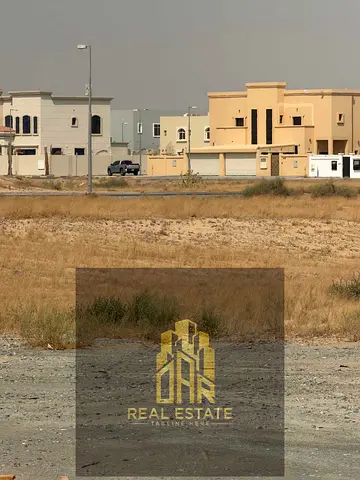 إعلان أرض سكنية استثمارية – الحوشي 🏡 فرصة استثمارية مميزة في منطقة الحوشي – الشارقة