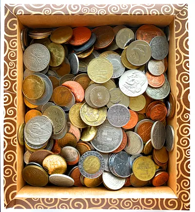 1kg Box of Mixed World Coins — Assorted Vintage and Modern