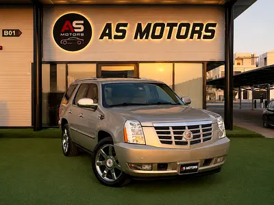 Cadillac Escalade 2015 GCC Specs | Luxury SUV | Full Service History