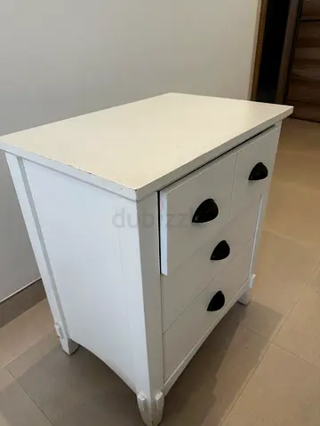 2 side tables