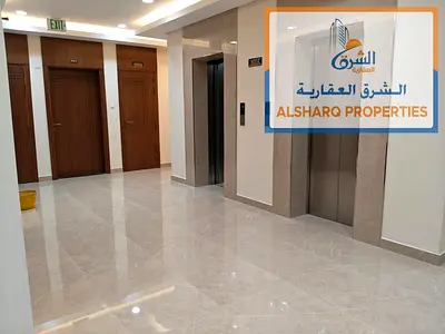 للمستثمرين فقط: بناية استثمارية للإيجار في الجرف 3 بعجمان بـ800 ألف سنوياً، 3 محلات و25 وحدة سكنية متنوعة