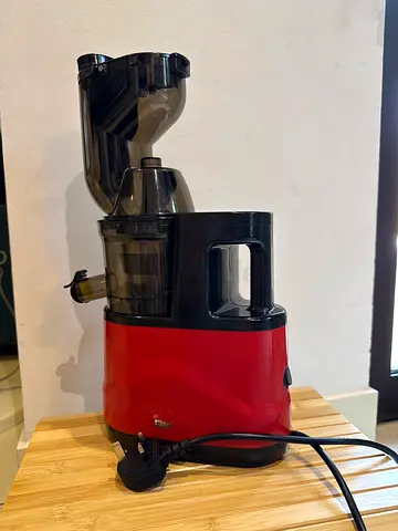 Camel brand, Red Cold Press Slow Juicer - Compact Vertical Extractor