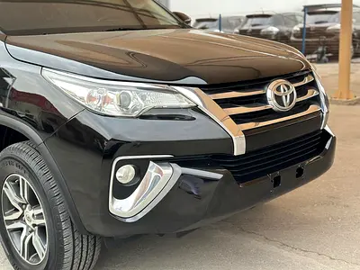 2017 Toyota FORTUNER 照片 12