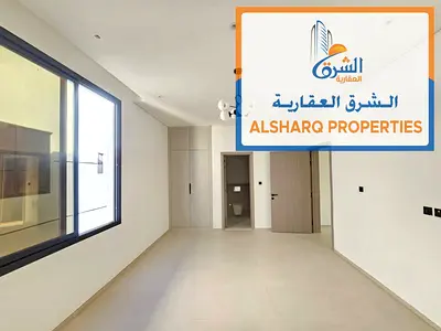 فرصة مميزة للإيجار السنوي، فيلا بتصميم عصري وتوزيع داخلي عملي يوفر الراحة والخصوصية، _ مرونه في الدفع _ صيانه فري _ مساحه كبيره
