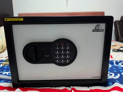 Home Centre Electronic Safe for sale with keys