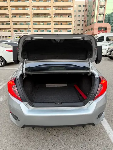 2020 Honda CIVIC — фото 12