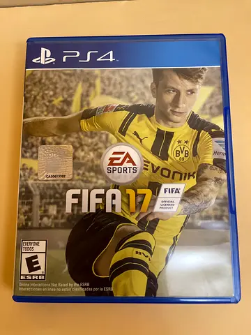 FIFA 17 (PS4) - Original Disc with Case