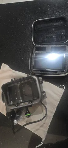 Seafrogs+Shimbol M5 Underwater Camera Monitor brand new never used. Serious buyers only!!