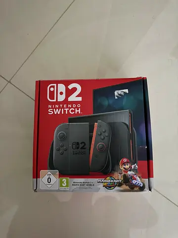 Nintendo Switch OLED, the latest version, in excellent condition. Purchased only 3 months ago