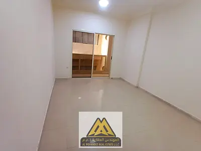 افخم شقه / ارقي تشطيب /  خزائن بالحائط /  مساحه كبيره /  تكيف مركزي /  صيانه فري /  تسهيل ف الدفع
