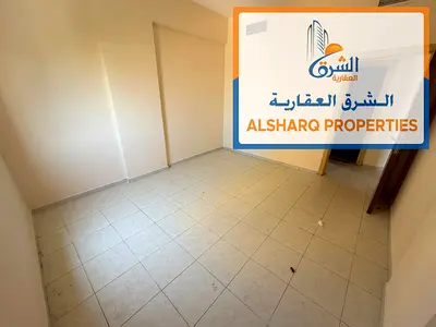 فرصة مميزة للإيجار السنوي في منطقة الراشدية 2 – عجمان، شقة غرفة وصالة بمساحة مريحة وتصميم عملي، تتميز ببلكونة بإطلالة مفتوحة وتقسيمات ممتازة تناسب الع