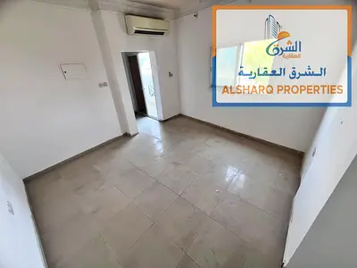 أرخص استديو في البستان بمواصفات مميزة. بلكونة واسعة، مطبخ منفصل، تكييف سبليت، وعلى شارع الميناء مباشرة. الإيجار 17,000 درهم سنويًا، 4 دفعات. بادر بالح