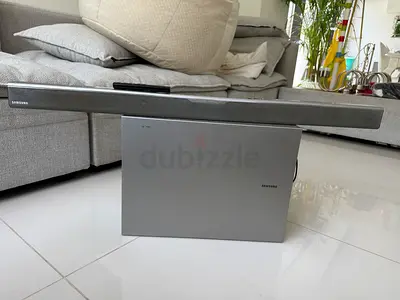 Samsung HW-J551 Soundbar + Wireless Subwoofer – AED 350