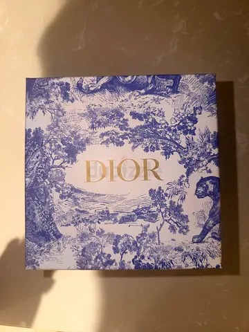 DIOR Porcelain Mug – Floral & Butterfly Motif with Gold Accents – NEW in box