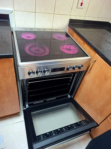 Electric Ceramic cooker 4 Hubs