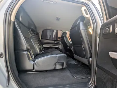 2019 Toyota TUNDRA 照片 13