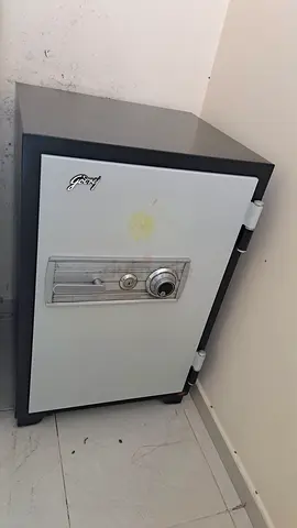 Godrej fire resistant Locker safe