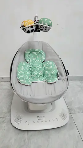 4moms MamaRoo Baby Swing/Seat in Grey with Green Insert and Toy Mobile