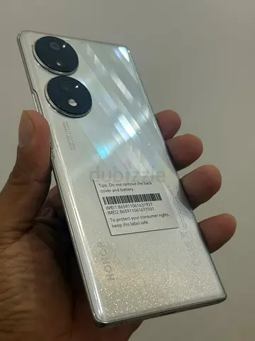 Honor 70 8/256 GB corner crack