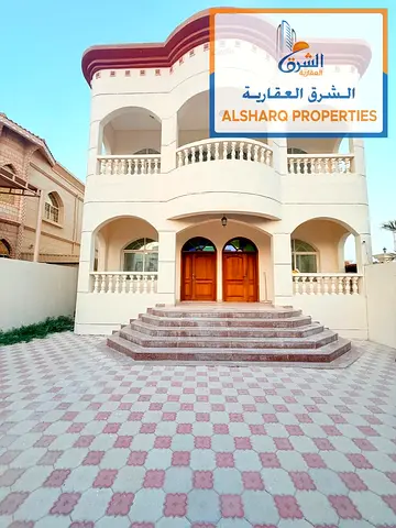 بسعر ممتاز جدا ومناسب للجميع مع صيانه فري ع المالك موقع متميز جدا ومناسب للجميع مع صيانه فري