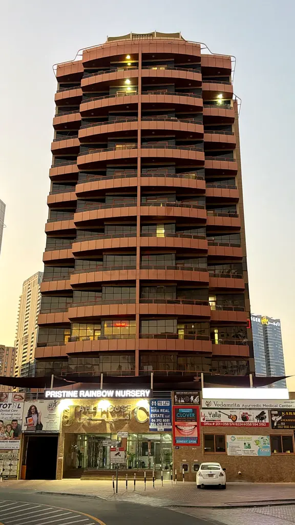 gallery-image