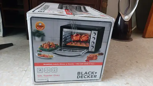 Brand New- Black+Decker 50L Toaster Oven - Good Condition, Complete in Box