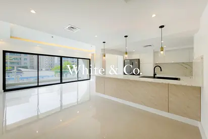 UPGRADED | VACANT NOW | PRIME LOCATION