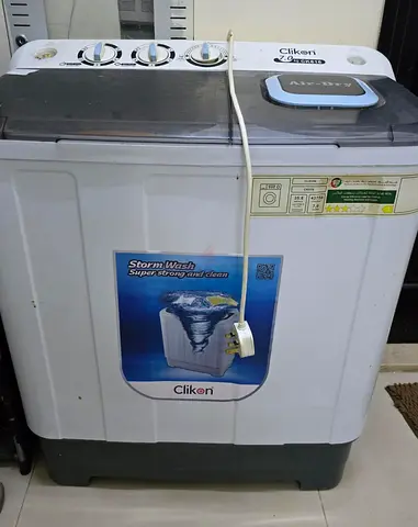 Used twin-tub washing machine - works well, good condition