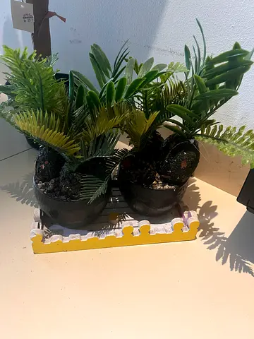 Flower pot