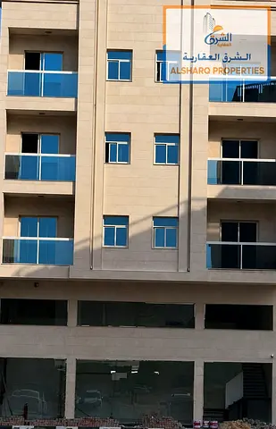 بناية سكنية وتجارية مميزة للبيع في العالية – عجمان | مؤجرة بالكامل | دخل سنوي قائم