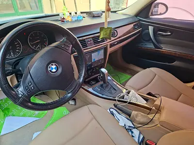صورة 7 لـ 2008 BMW 3-SERIES