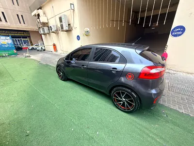 2017 KIA RIO 照片 4