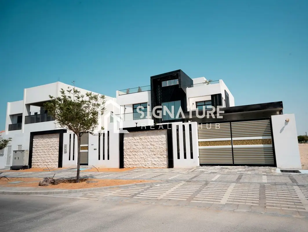 Luxury 5BR + M villa | Prime Location | Hot Deal
