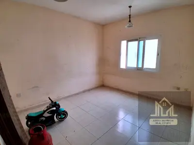 wow beautiful 1bhk apartment ready to move \\ neat and clean\\ family building // just in 27k