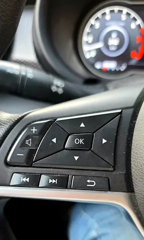2019 Nissan KICKS — фото 7