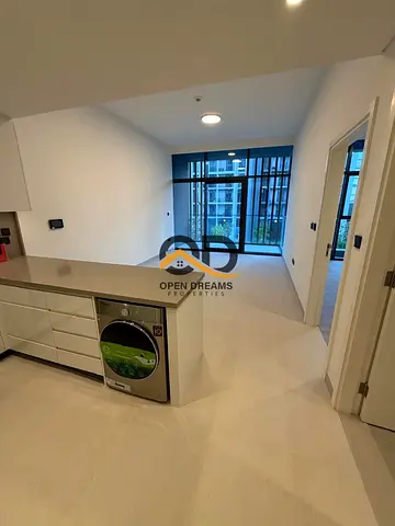 Unbeatable Price 1-Bedroom With All Amenities In Sokoon Al Jada