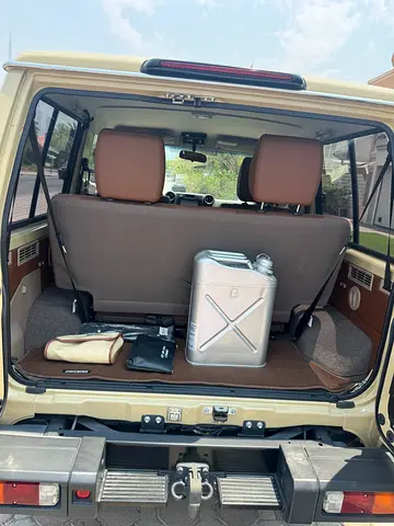 2025 Toyota LAND CRUISER 70 SERIES — миниатюра 8