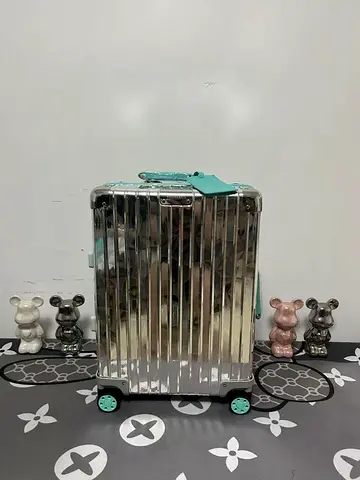 Rimowa x Tiffany