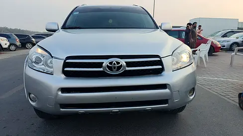 Toyota RAV4 GCC | Model 2008 | Well Maintained | Family SUV Looking for a dependable and fuel-effici